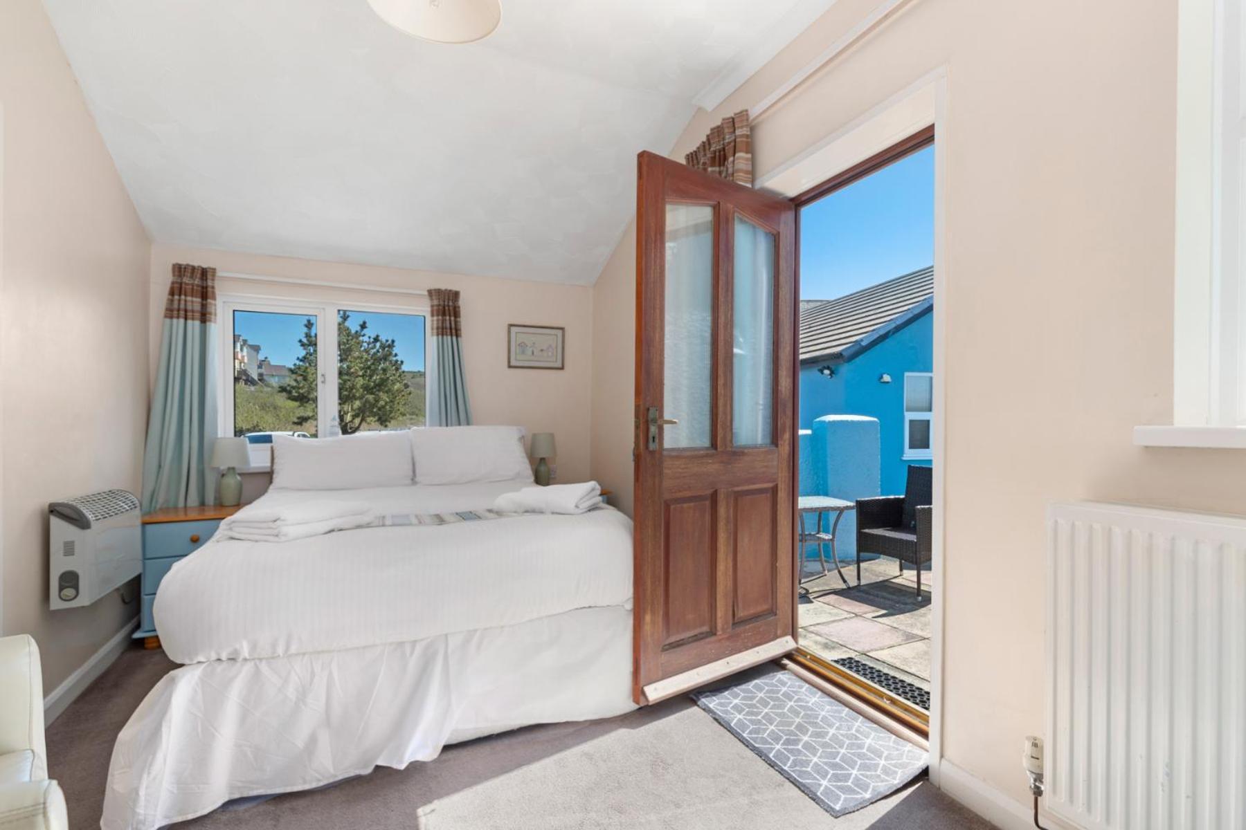 Anchor Guest House Haverfordwest Habitación foto